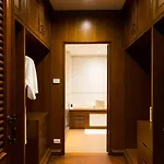 Roomquest Sukhumvit 36 Bts Thonglor